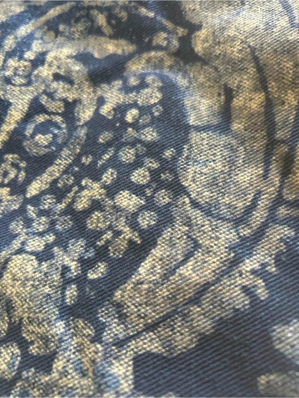 Pottery Barn Blue Denim 24 X 24” Cotton /Linen Pillow Cover From 2020. EUC